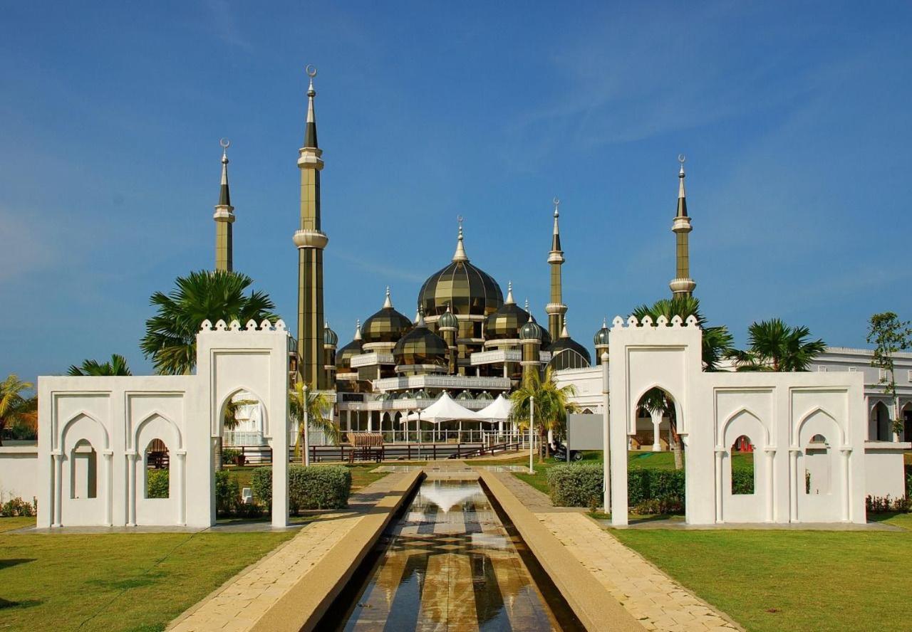 Ty Hotel Kuala Terengganu Extérieur photo