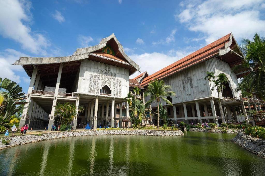 Ty Hotel Kuala Terengganu Extérieur photo