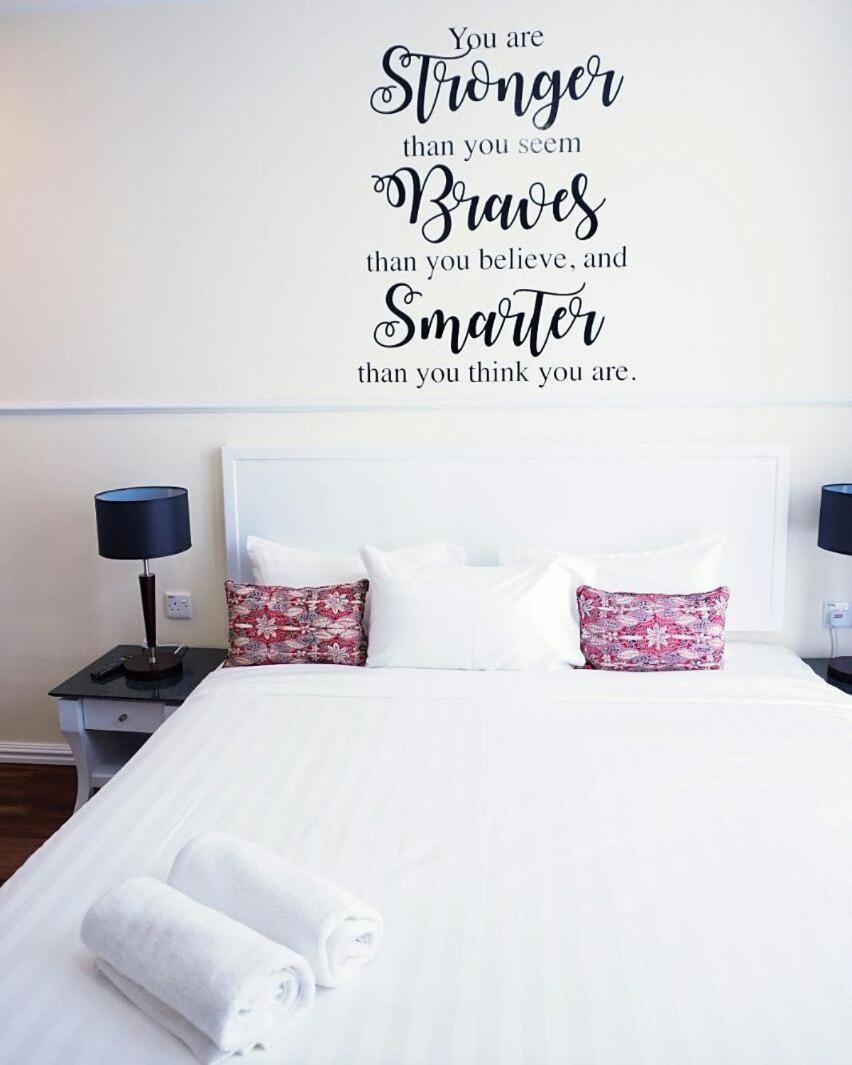 Ty Hotel Kuala Terengganu Extérieur photo