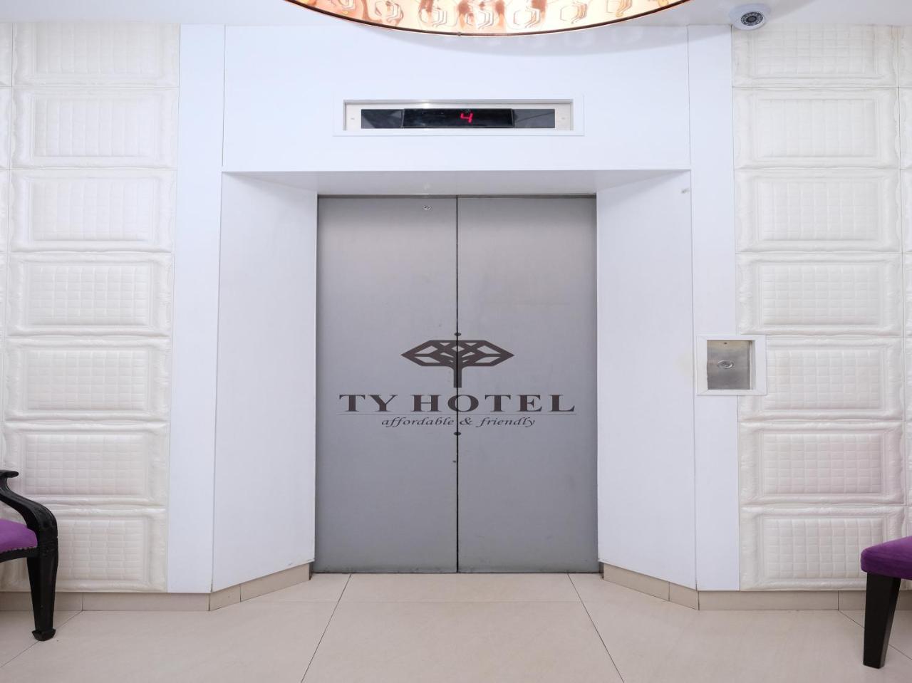 Ty Hotel Kuala Terengganu Extérieur photo