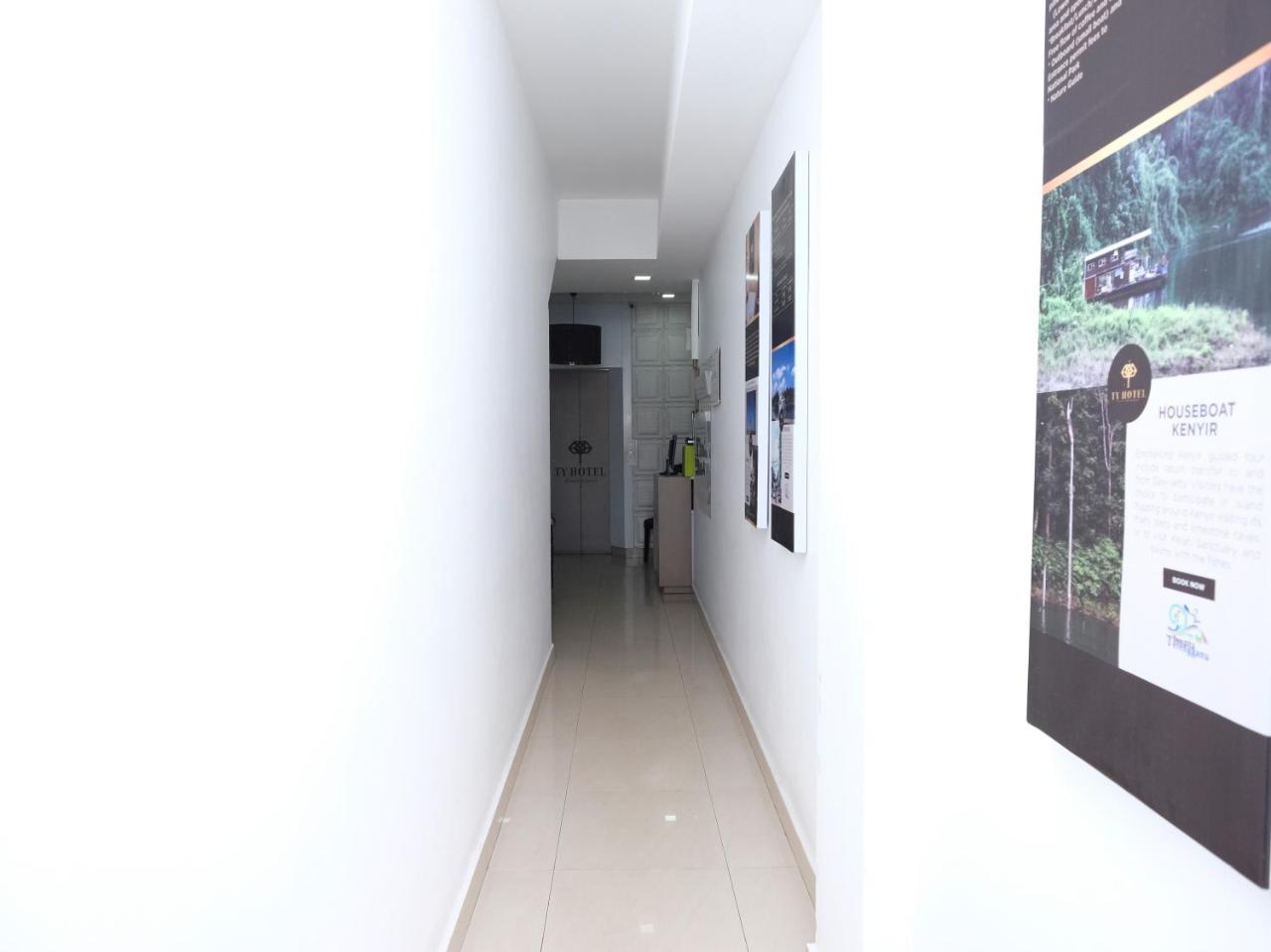 Ty Hotel Kuala Terengganu Extérieur photo